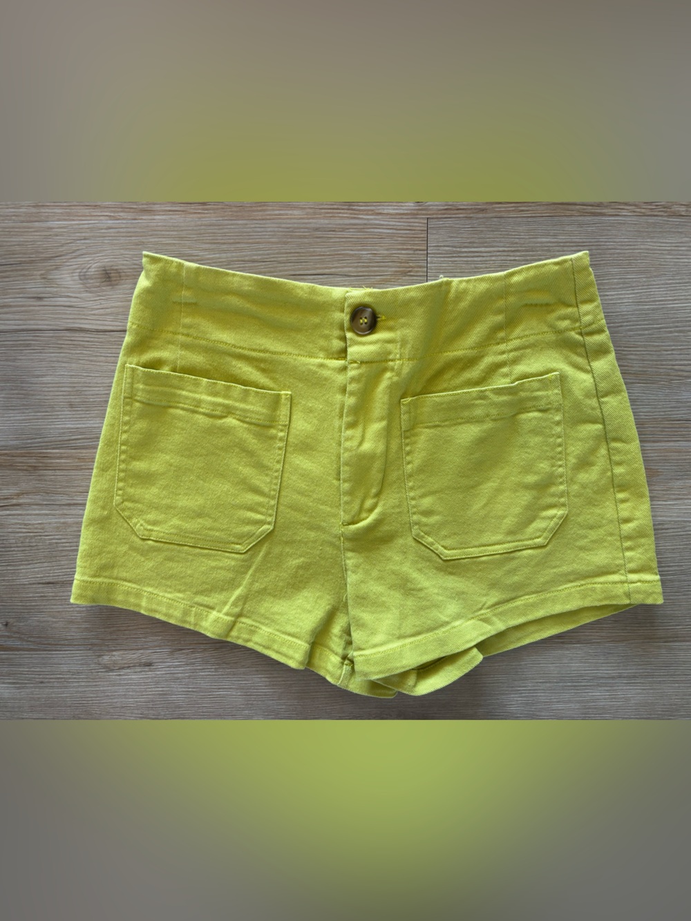 Staccato Lime Green Shorts